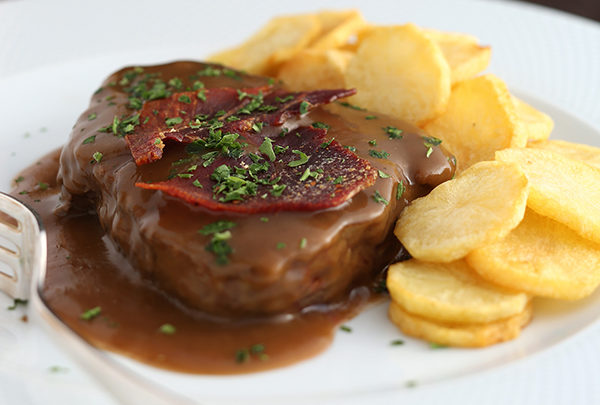 Bife à portuguesa
